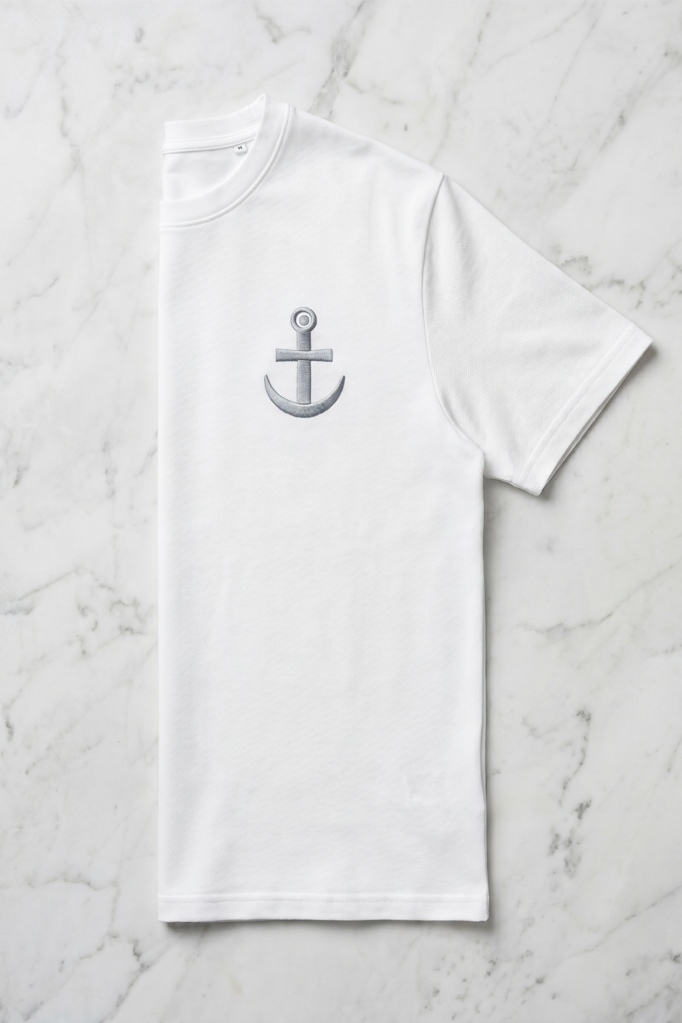 Camiseta de Autor corte regular: El estándar esencial - Bordado de ancla