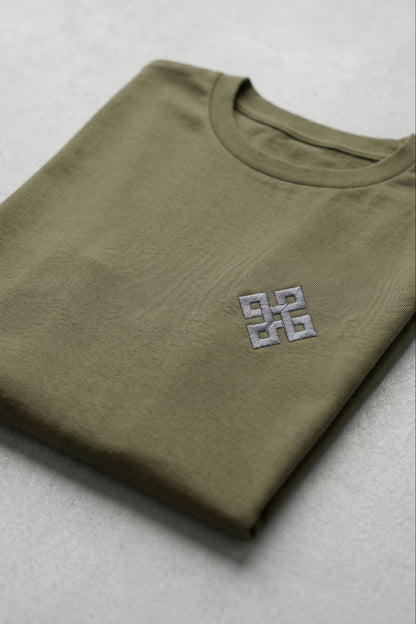 Camiseta de Autor corte regular: El estándar esencial - Bordado de cruz cuadrada