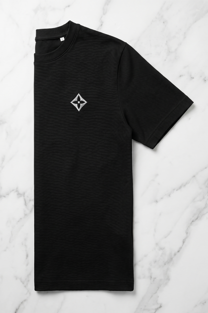Camiseta de Autor corte regular: El estándar esencial - Bordado de diamante