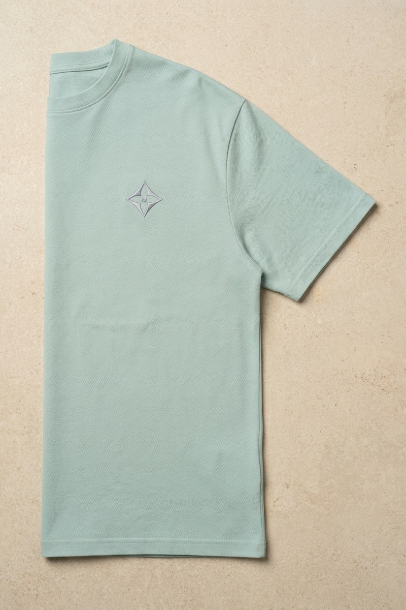 Camiseta de Autor corte relajado: El equilibrio del líder - Bordado de diamante