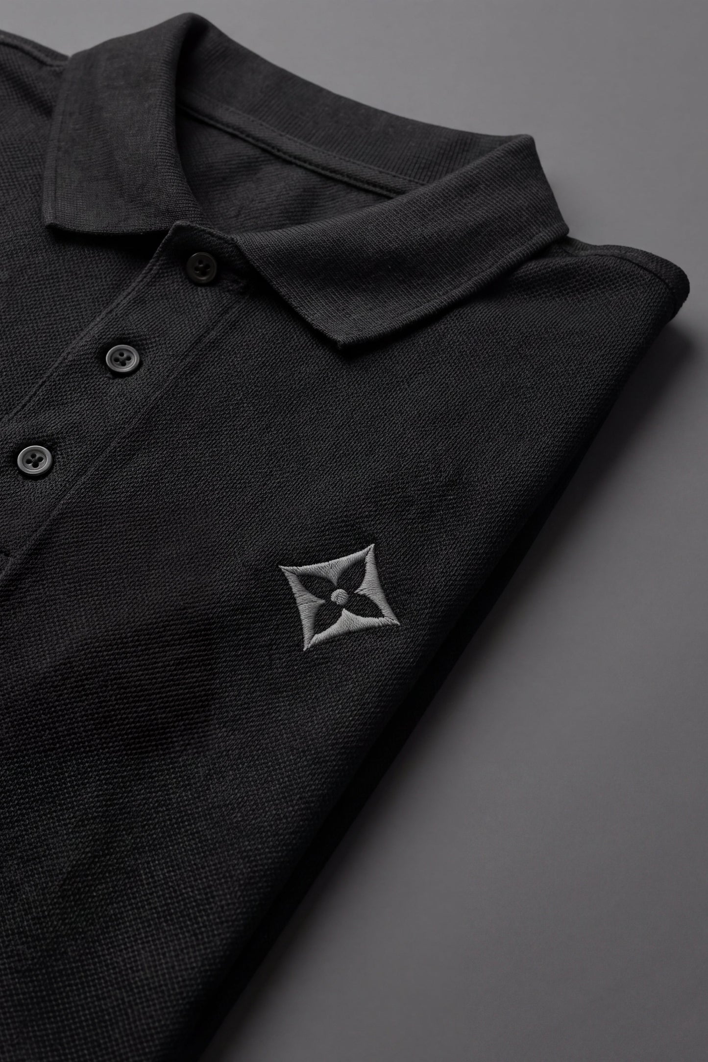 Polo Esencial Fierté et Volonté - Bordado de diamante